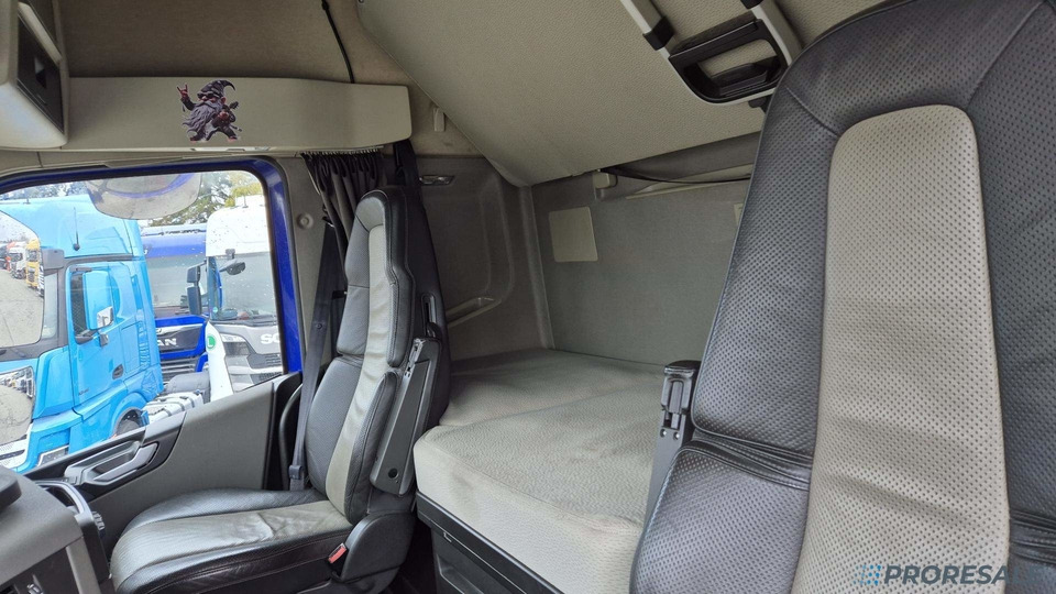 VOLVO FH 500 GLOBE XL EURO 6 - رأس تريلا: صورة 5 VOLVO FH 500 GLOBE XL EURO 6 - رأس تريلا: صورة 5