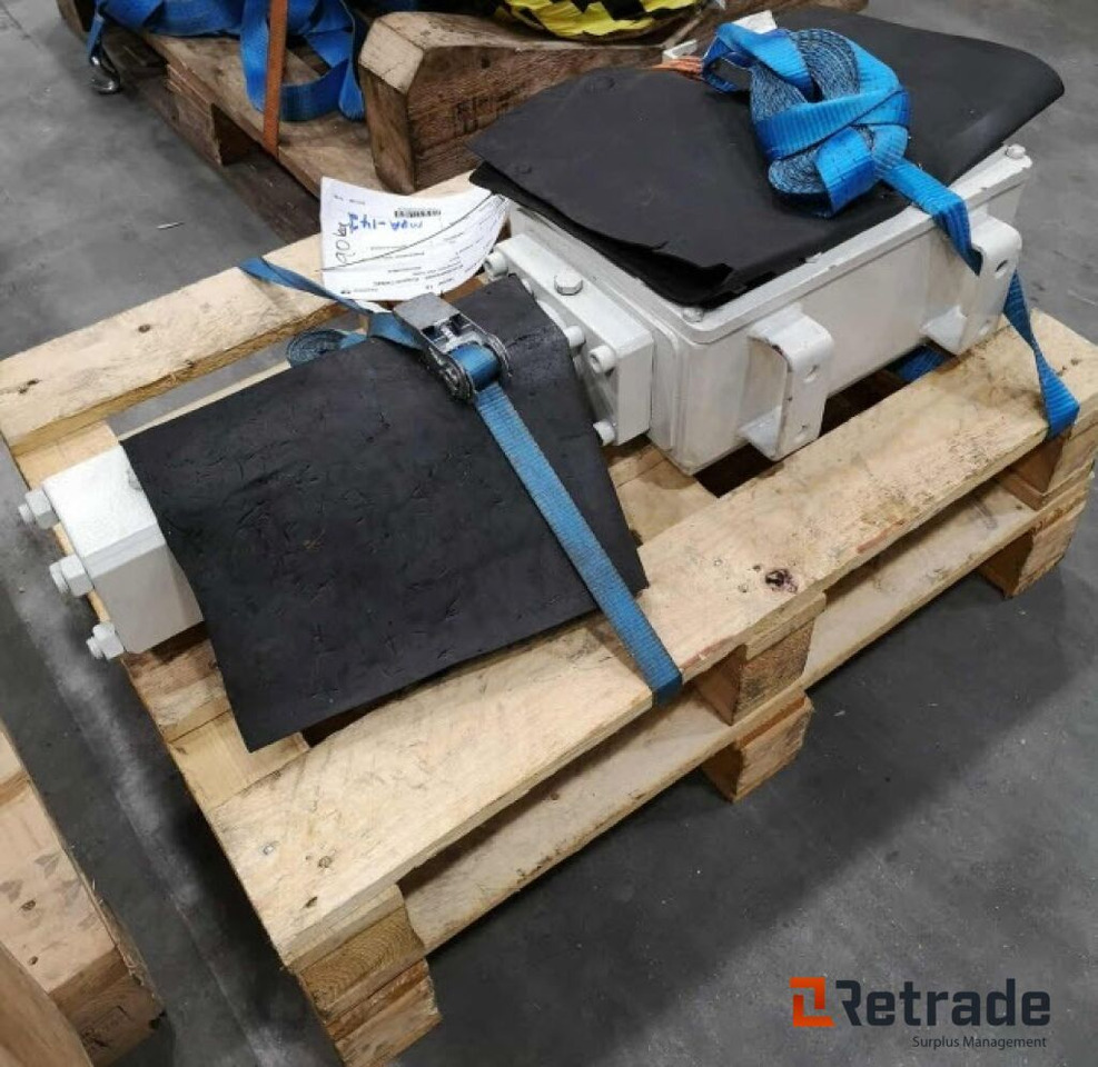 10" Ball valve aktuator - صمام هيدروليكي - معدات صناعية: صورة 1 10" Ball valve aktuator - صمام هيدروليكي - معدات صناعية: صورة 1