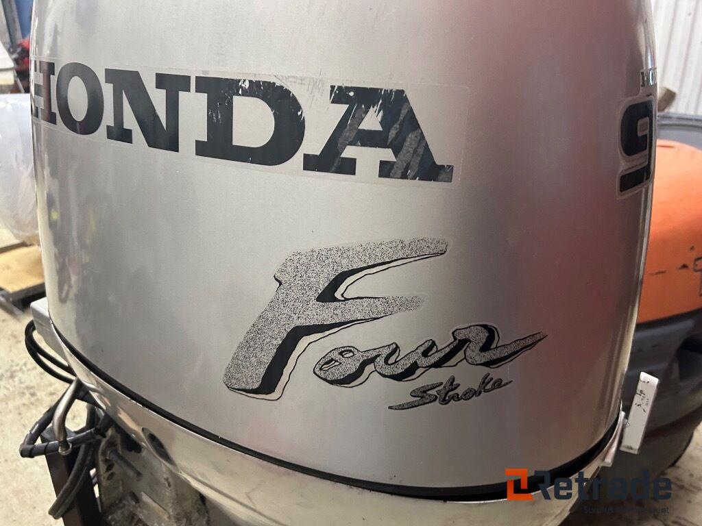 2000 Båt motor Honda Four Stroke 90 hk - آلات أخرى: صورة 4 2000 Båt motor Honda Four Stroke 90 hk - آلات أخرى: صورة 4