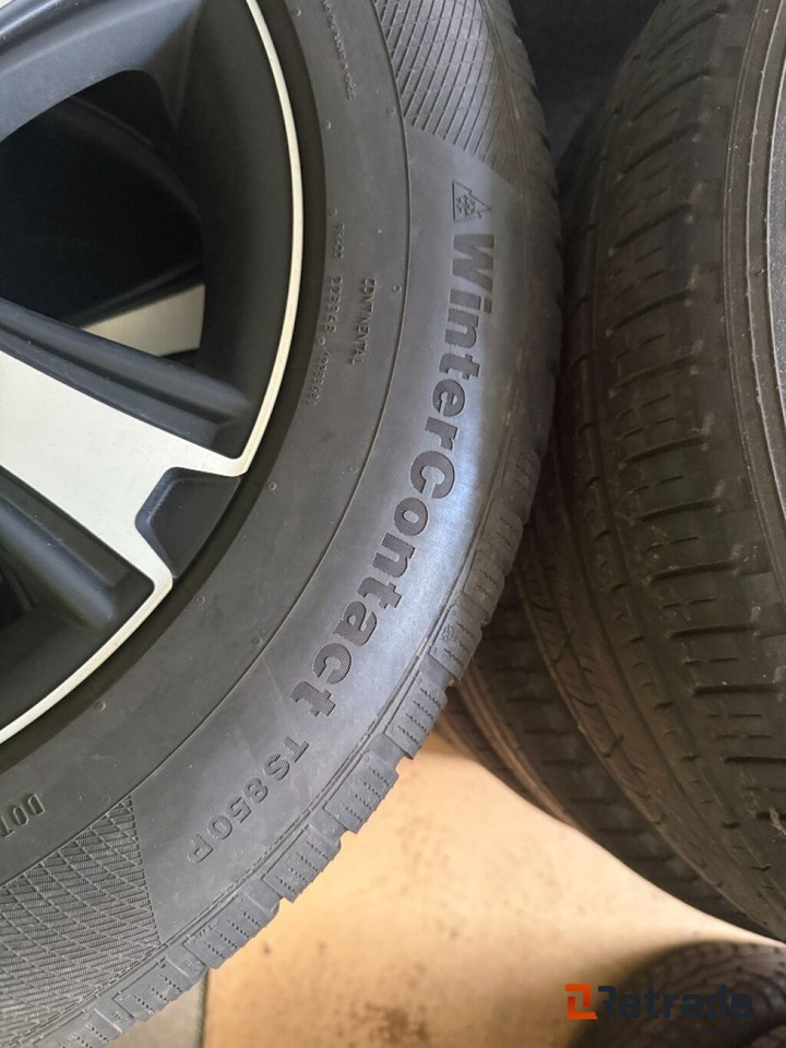 Däck Continental 255/60 R18 H XL - معدات الانشاءات: صورة 5 Däck Continental 255/60 R18 H XL - معدات الانشاءات: صورة 5