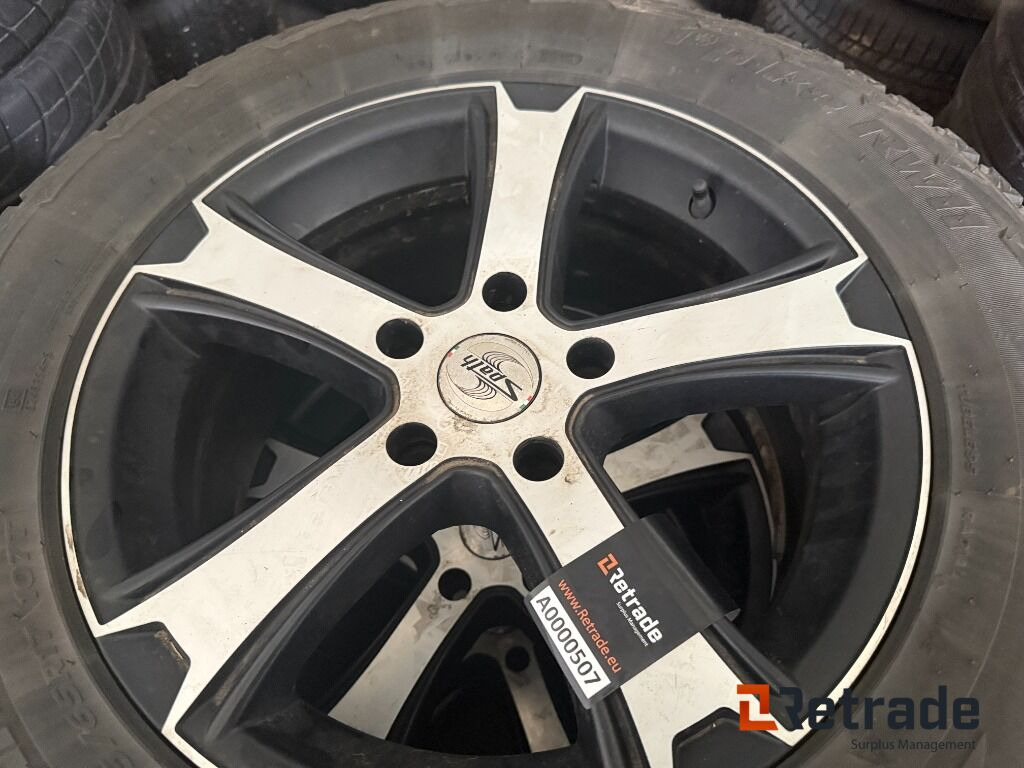 Däck Hankook 245/65R17 107T - معدات الانشاءات: صورة 4 Däck Hankook 245/65R17 107T - معدات الانشاءات: صورة 4