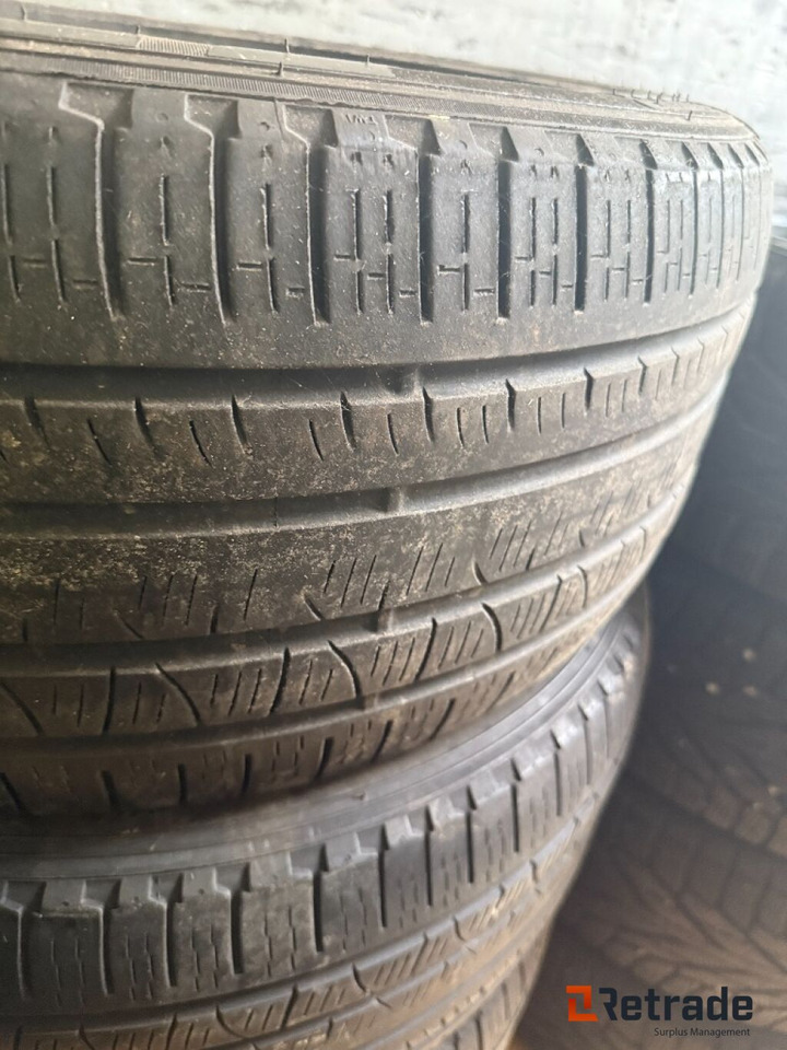 Däck Pirelli 275/45 R20 110V - معدات الانشاءات: صورة 4 Däck Pirelli 275/45 R20 110V - معدات الانشاءات: صورة 4