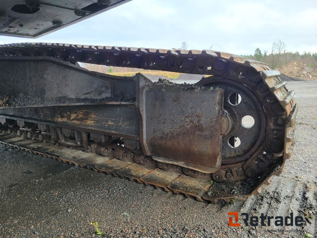 حفار زاحف Grävmaskin Volvo  EC 240B NLC med titrotator och redskap: صورة 33