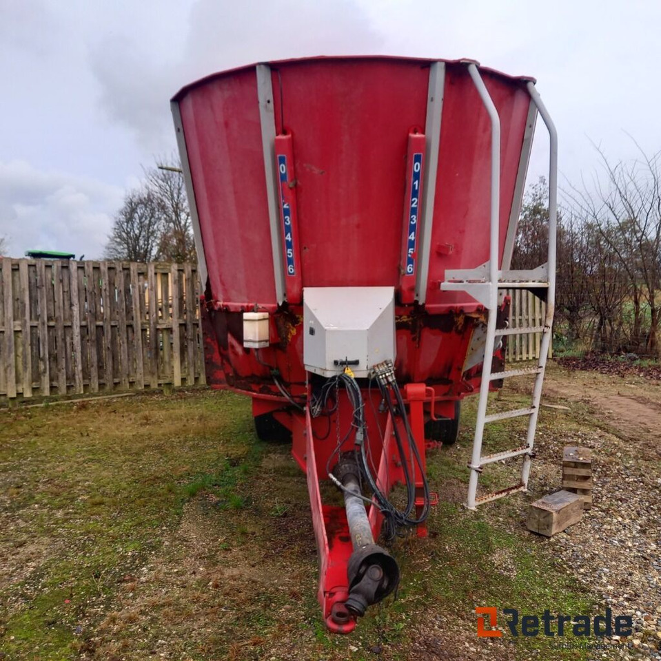 JF/Stoll Fuldfoderblander. VM 22-2 - آلات زراعية: صورة 2 JF/Stoll Fuldfoderblander. VM 22-2 - آلات زراعية: صورة 2