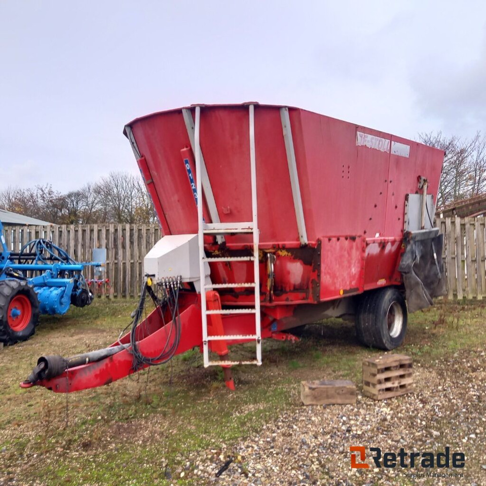 JF/Stoll Fuldfoderblander. VM 22-2 - آلات زراعية: صورة 1 JF/Stoll Fuldfoderblander. VM 22-2 - آلات زراعية: صورة 1