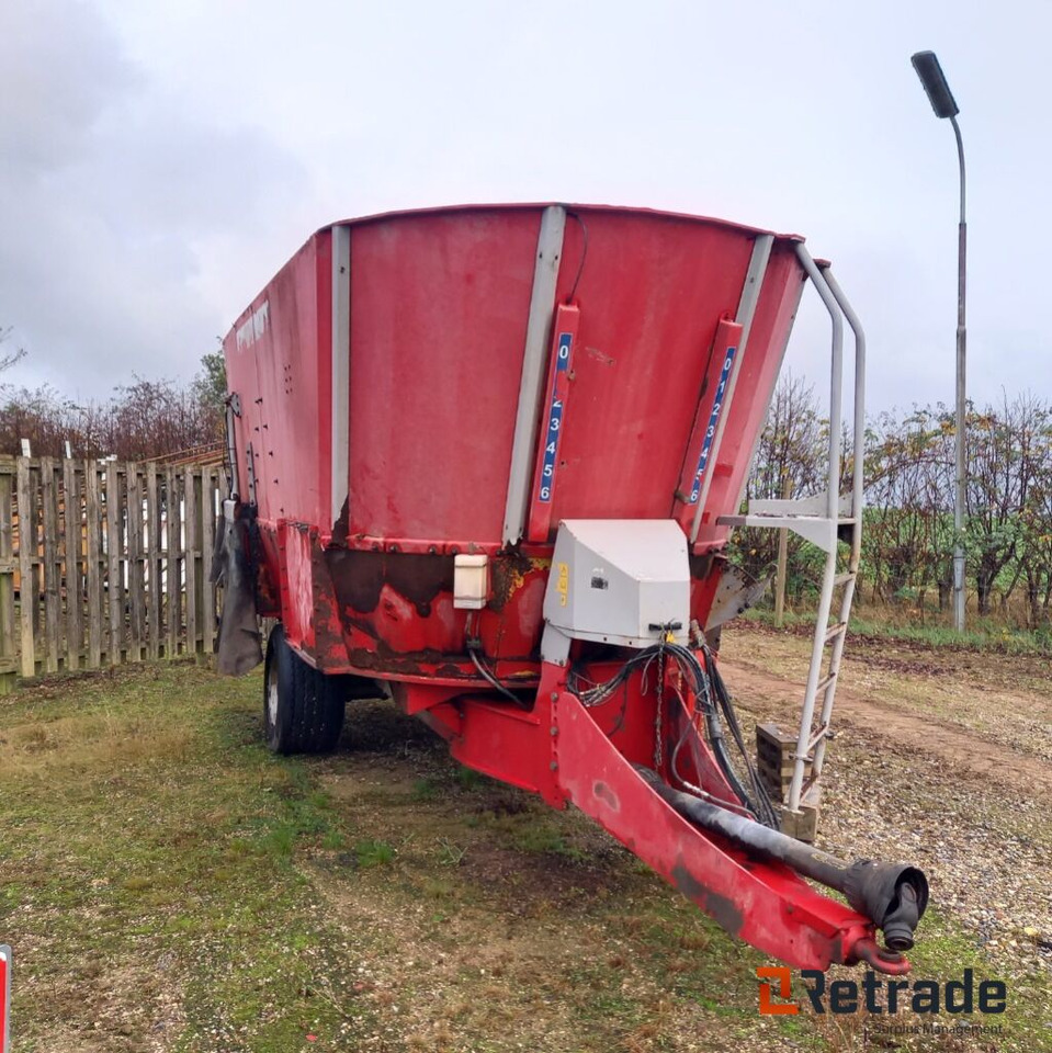 JF/Stoll Fuldfoderblander. VM 22-2 - آلات زراعية: صورة 3 JF/Stoll Fuldfoderblander. VM 22-2 - آلات زراعية: صورة 3