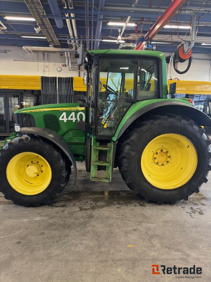JOHN DEERE 6420S - 7114 timer - 2006 Modell - آلات زراعية: صورة 2 JOHN DEERE 6420S - 7114 timer - 2006 Modell - آلات زراعية: صورة 2