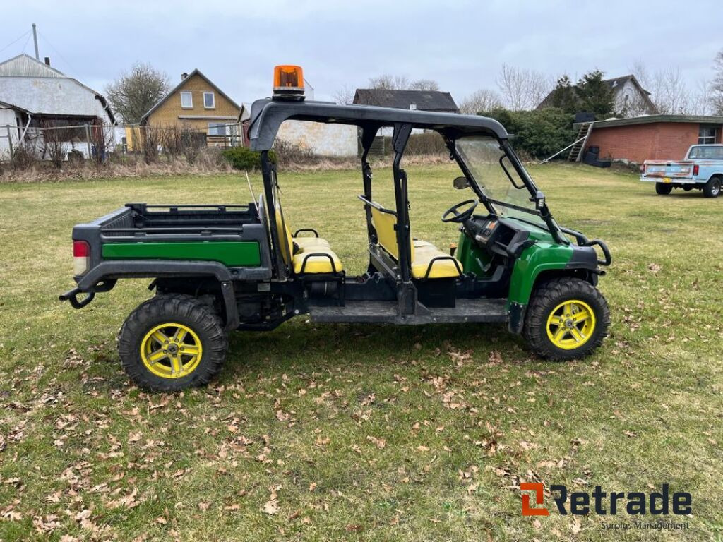 John Deere Gator UTV 4X4 Lang / John Deere Gator UTV 4X4 Long - عربة جميع التضاريس/ رباعية العجلات: صورة 5 John Deere Gator UTV 4X4 Lang / John Deere Gator UTV 4X4 Long - عربة جميع التضاريس/ رباعية العجلات: صورة 5