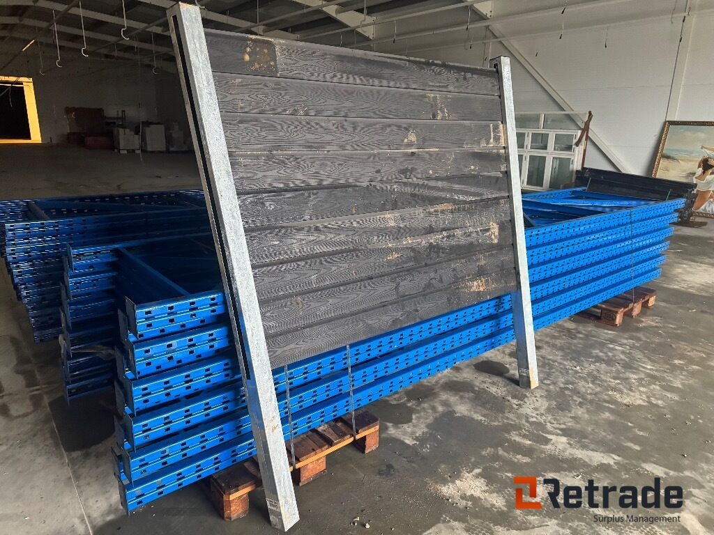 Kirkedahl Komposithegn 10 fag (sort) - معدات الانشاءات: صورة 2 Kirkedahl Komposithegn 10 fag (sort) - معدات الانشاءات: صورة 2