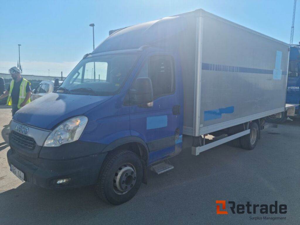 Lastbil Iveco DAILYA EEV - شاحنة بصندوق مغلق: صورة 1 Lastbil Iveco DAILYA EEV - شاحنة بصندوق مغلق: صورة 1