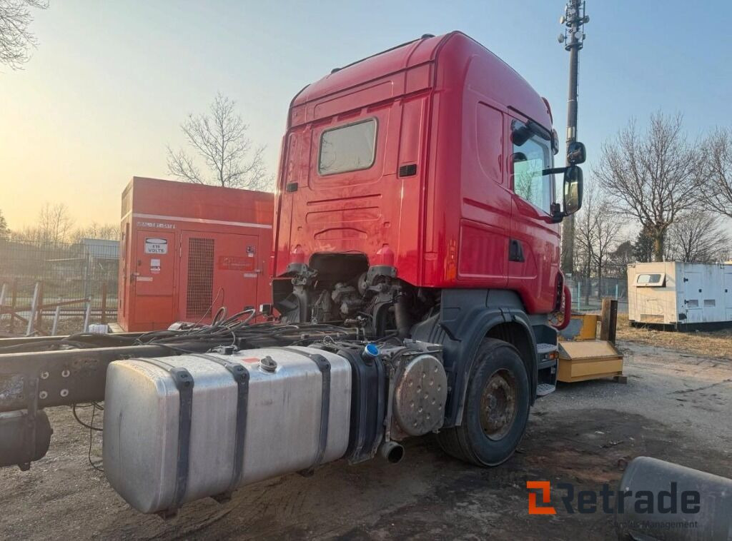 Lastbil Scania Super R620 V8 6x4 - شاحنة بهيكل معدني للمقصورة: صورة 4 Lastbil Scania Super R620 V8 6x4 - شاحنة بهيكل معدني للمقصورة: صورة 4