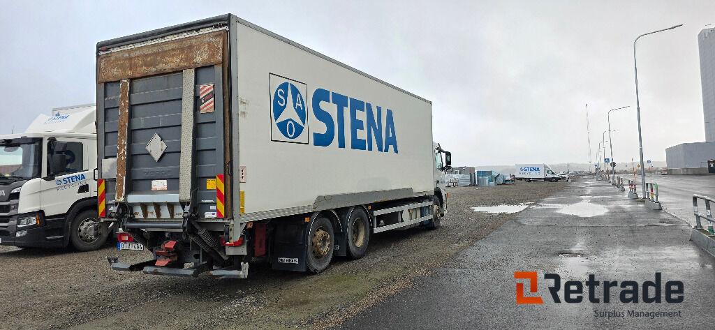 Lastbil Volvo FM 440 6X2 - شاحنة صندوقية: صورة 4 Lastbil Volvo FM 440 6X2 - شاحنة صندوقية: صورة 4