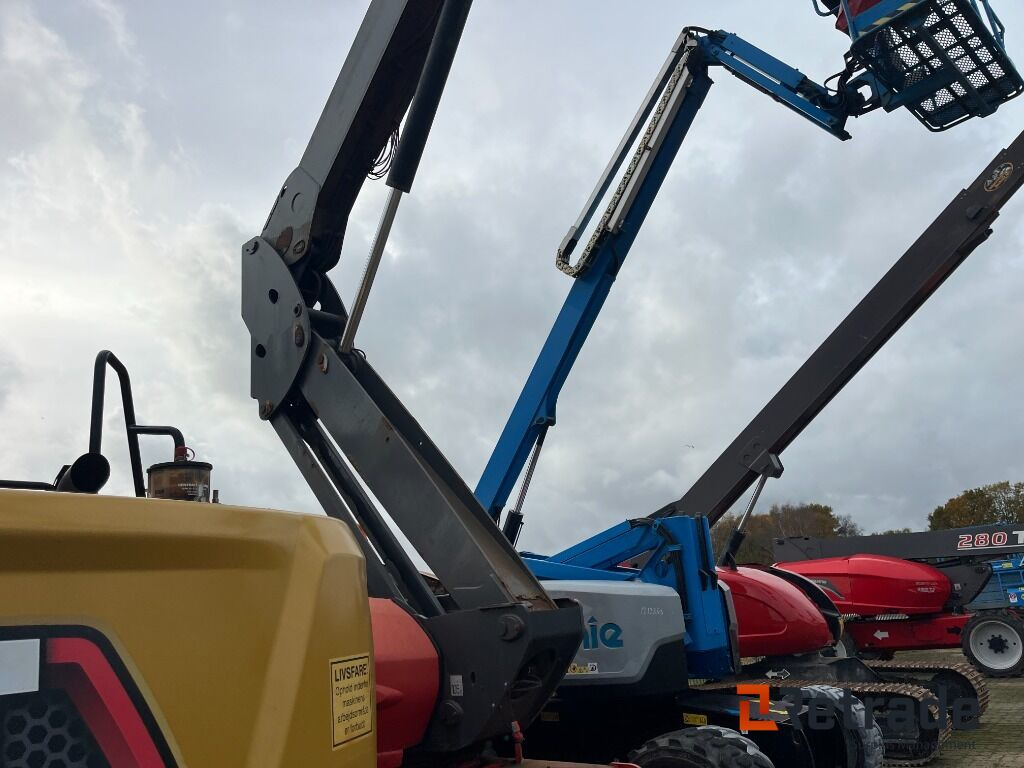 Lift Manitou 280 TJ Manitou 208 TJ Bomlift 4 WD - آلات الإنشاء: صورة 5 Lift Manitou 280 TJ Manitou 208 TJ Bomlift 4 WD - آلات الإنشاء: صورة 5