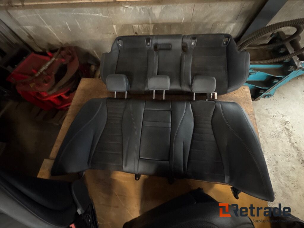 Mercedes Benz Dellæder - سيارة: صورة 4 Mercedes Benz Dellæder - سيارة: صورة 4