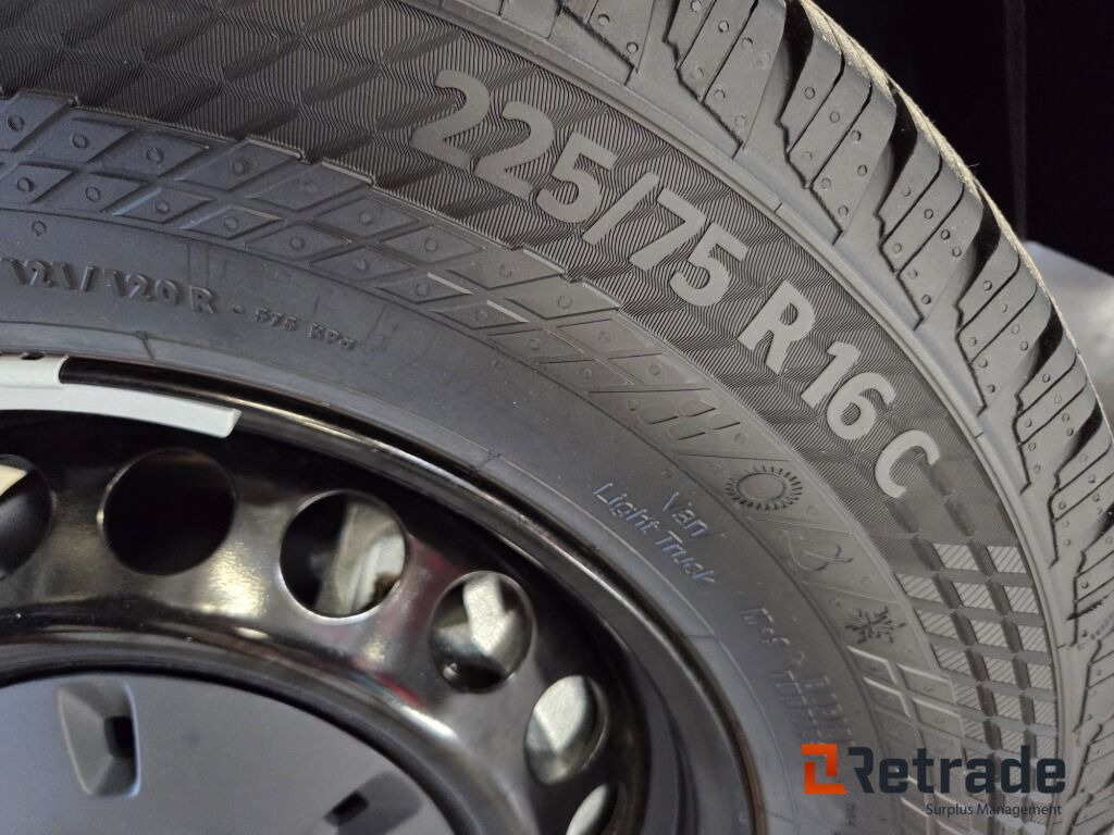 Nya hjul Mercedes Benz Sprinter - سيارة: صورة 3 Nya hjul Mercedes Benz Sprinter - سيارة: صورة 3