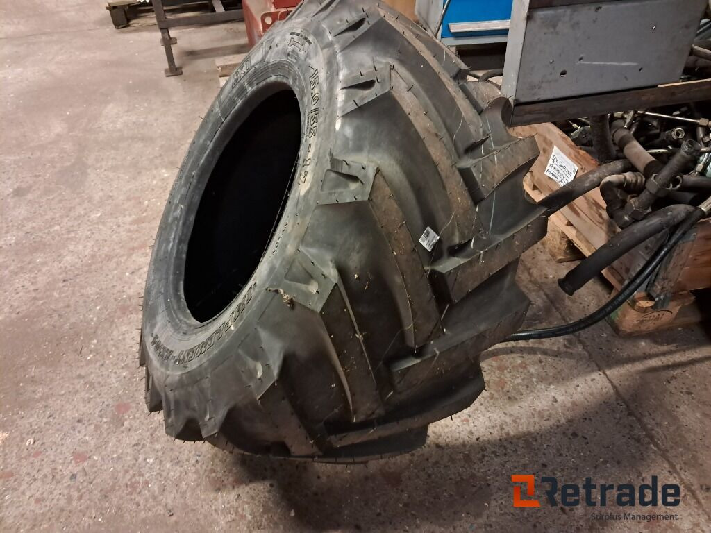 Nyt Dæk til minilæsser BKT 15.0/55-17 - معدات الانشاءات: صورة 5 Nyt Dæk til minilæsser BKT 15.0/55-17 - معدات الانشاءات: صورة 5