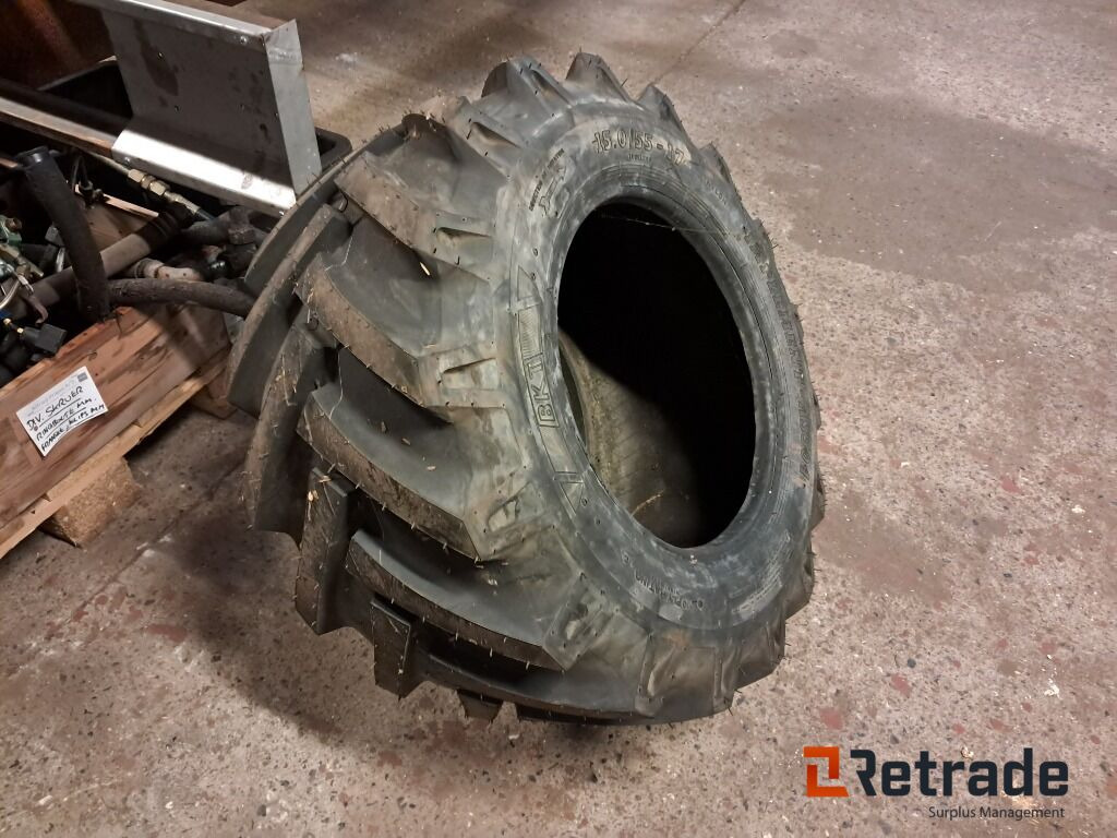 Nyt Dæk til minilæsser BKT 15.0/55-17 - معدات الانشاءات: صورة 4 Nyt Dæk til minilæsser BKT 15.0/55-17 - معدات الانشاءات: صورة 4