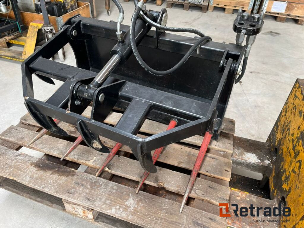 Overfaldsklo til Avant/multi One / Assault claw for Avant/multi One - معدات تخزين حبوب: صورة 1 Overfaldsklo til Avant/multi One / Assault claw for Avant/multi One - معدات تخزين حبوب: صورة 1