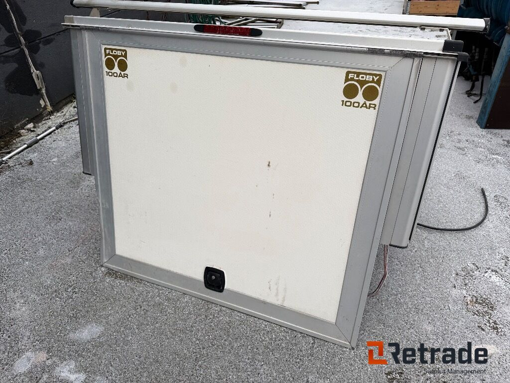 Skåp till Toyota Hilux - هيكل السيارة الخارجية - شاحنة البيك أب: صورة 4 Skåp till Toyota Hilux - هيكل السيارة الخارجية - شاحنة البيك أب: صورة 4