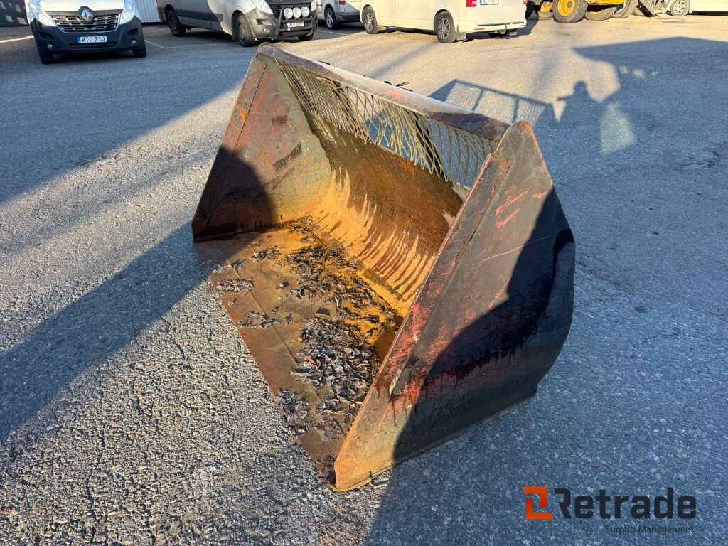 Skopa Gradmeko Trima fäste - معدات الانشاءات: صورة 1 Skopa Gradmeko Trima fäste - معدات الانشاءات: صورة 1