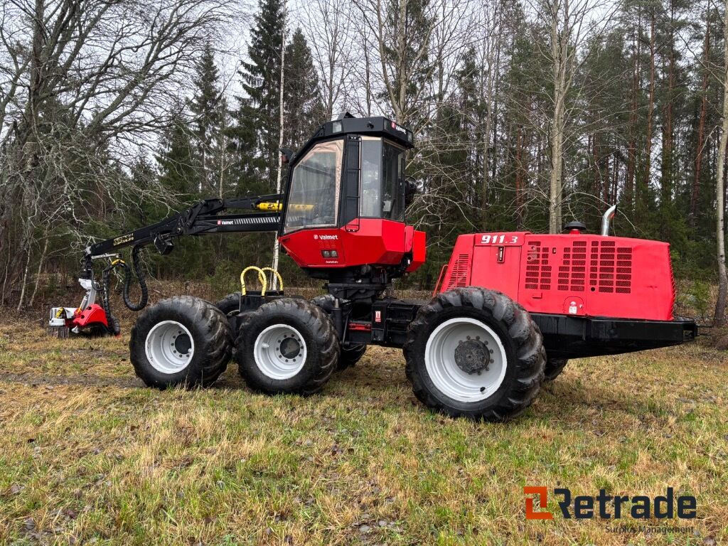 Skördare Valmet 911.3 Logmax 5000 - جرار شحن جذوع أشجار الغابات: صورة 2 Skördare Valmet 911.3 Logmax 5000 - جرار شحن جذوع أشجار الغابات: صورة 2