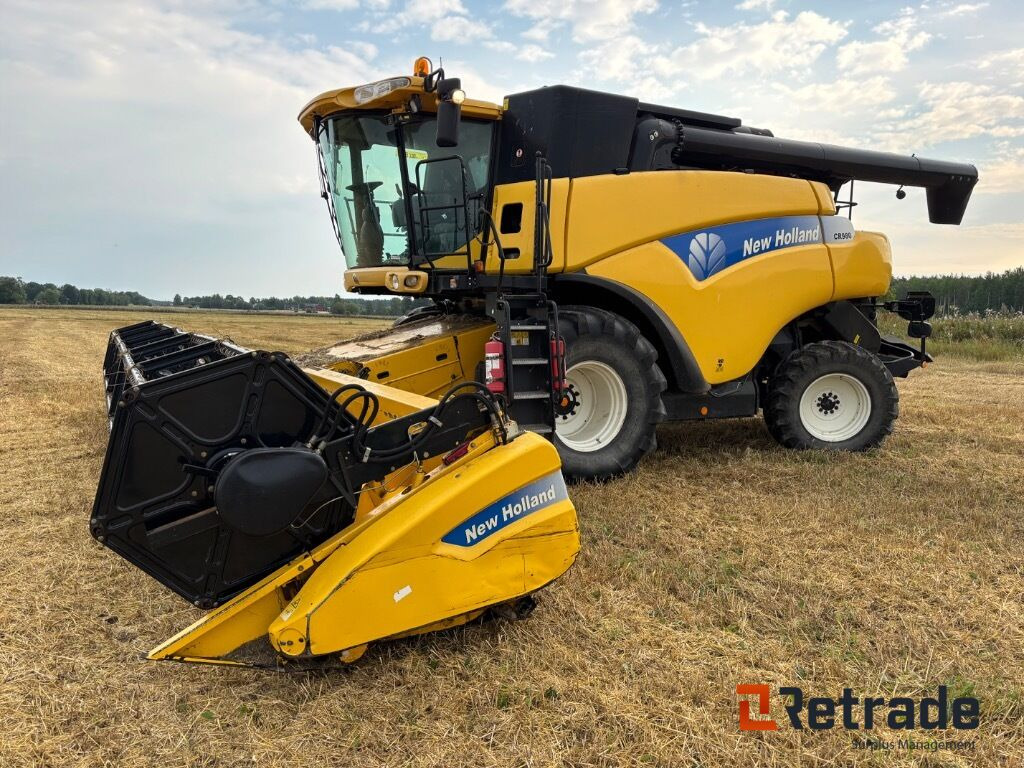 Skördetröska New Holland CR 980 - 2005 - آلات زراعية: صورة 2 Skördetröska New Holland CR 980 - 2005 - آلات زراعية: صورة 2