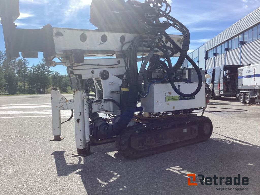 Tei Rock Drills - TD75 - low hours - lavt timetall (CABLE) - معدات الانشاءات: صورة 5 Tei Rock Drills - TD75 - low hours - lavt timetall (CABLE) - معدات الانشاءات: صورة 5