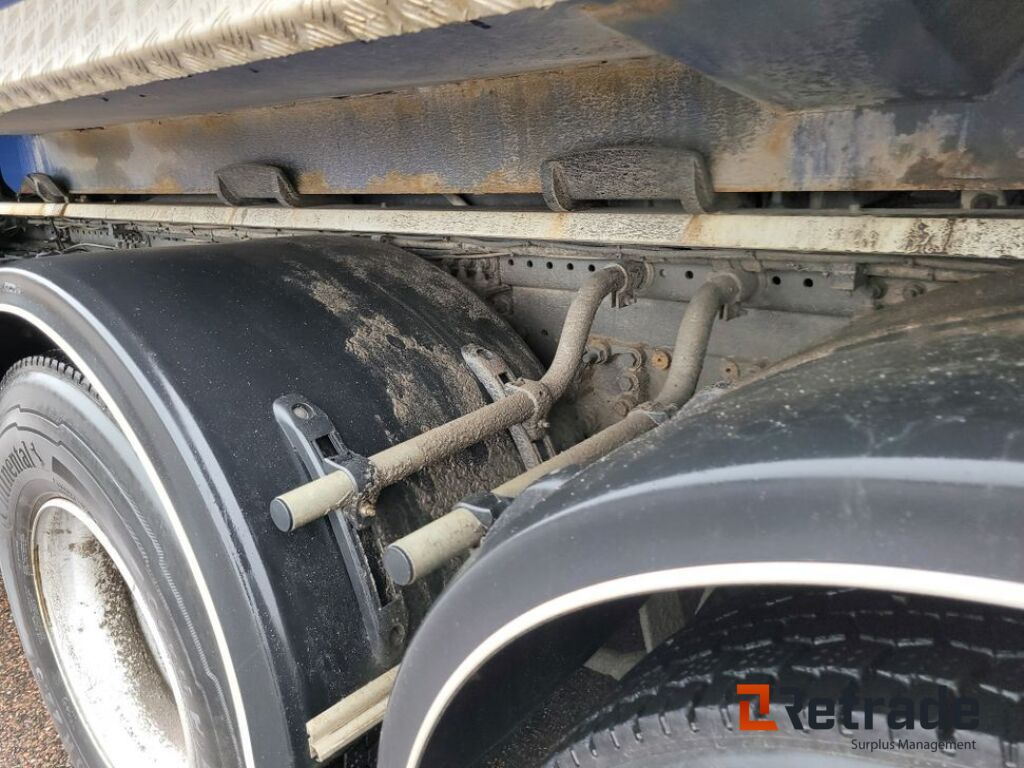 تأجير Tridem lastväxlare med flak Daf XF530 FAW Euro 6, låga mil -2022 Tridem lastväxlare med flak Daf XF530 FAW Euro 6, låga mil -2022: صورة 28 تأجير Tridem lastväxlare med flak Daf XF530 FAW Euro 6, låga mil -2022 Tridem lastväxlare med flak Daf XF530 FAW Euro 6, låga mil -2022: صورة 28