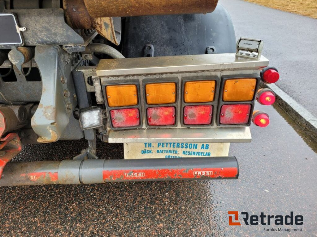 تأجير Tridem lastväxlare med flak Daf XF530 FAW Euro 6, låga mil -2022 Tridem lastväxlare med flak Daf XF530 FAW Euro 6, låga mil -2022: صورة 34 تأجير Tridem lastväxlare med flak Daf XF530 FAW Euro 6, låga mil -2022 Tridem lastväxlare med flak Daf XF530 FAW Euro 6, låga mil -2022: صورة 34