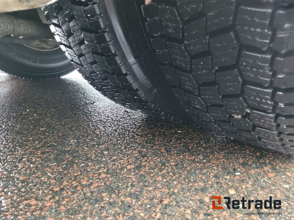 تأجير Tridem lastväxlare med flak Daf XF530 FAW Euro 6, låga mil -2022 Tridem lastväxlare med flak Daf XF530 FAW Euro 6, låga mil -2022: صورة 41 تأجير Tridem lastväxlare med flak Daf XF530 FAW Euro 6, låga mil -2022 Tridem lastväxlare med flak Daf XF530 FAW Euro 6, låga mil -2022: صورة 41