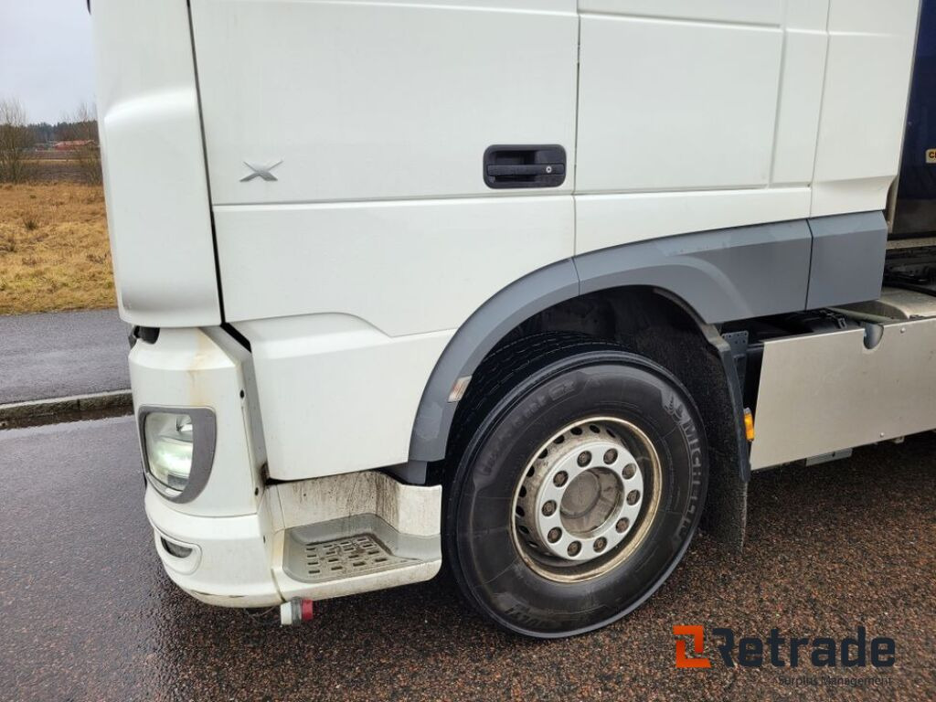 تأجير Tridem lastväxlare med flak Daf XF530 FAW Euro 6, låga mil -2022 Tridem lastväxlare med flak Daf XF530 FAW Euro 6, låga mil -2022: صورة 10 تأجير Tridem lastväxlare med flak Daf XF530 FAW Euro 6, låga mil -2022 Tridem lastväxlare med flak Daf XF530 FAW Euro 6, låga mil -2022: صورة 10