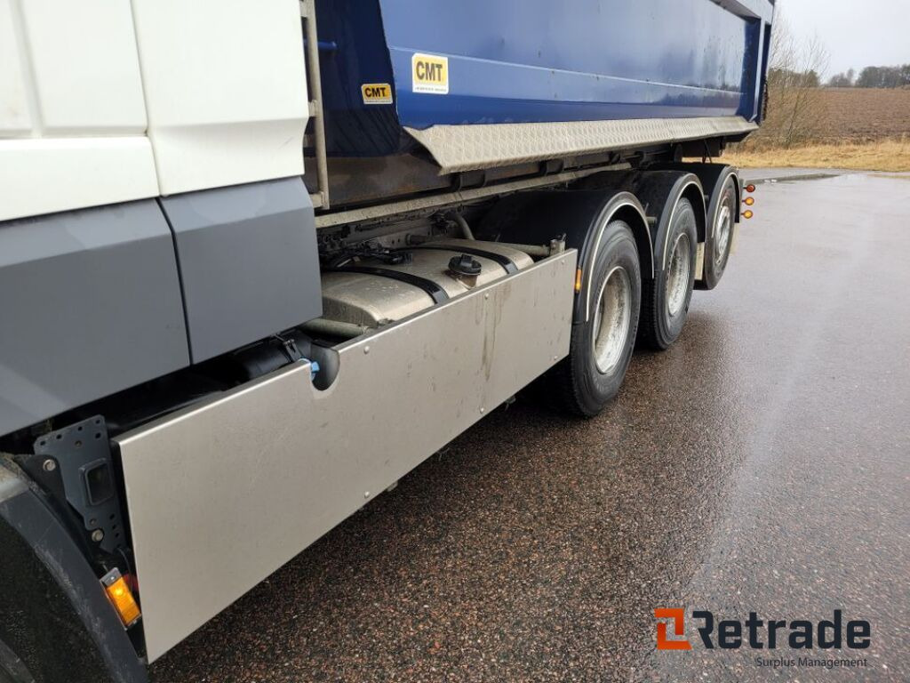 تأجير Tridem lastväxlare med flak Daf XF530 FAW Euro 6, låga mil -2022 Tridem lastväxlare med flak Daf XF530 FAW Euro 6, låga mil -2022: صورة 15 تأجير Tridem lastväxlare med flak Daf XF530 FAW Euro 6, låga mil -2022 Tridem lastväxlare med flak Daf XF530 FAW Euro 6, låga mil -2022: صورة 15