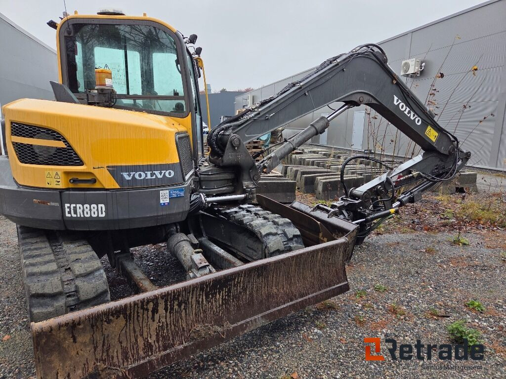 VOLVO ECR 88 2016 MOD ROTORTILT 3 BUCKET 2268 HOURS - حفار زاحف: صورة 3 VOLVO ECR 88 2016 MOD ROTORTILT 3 BUCKET 2268 HOURS - حفار زاحف: صورة 3