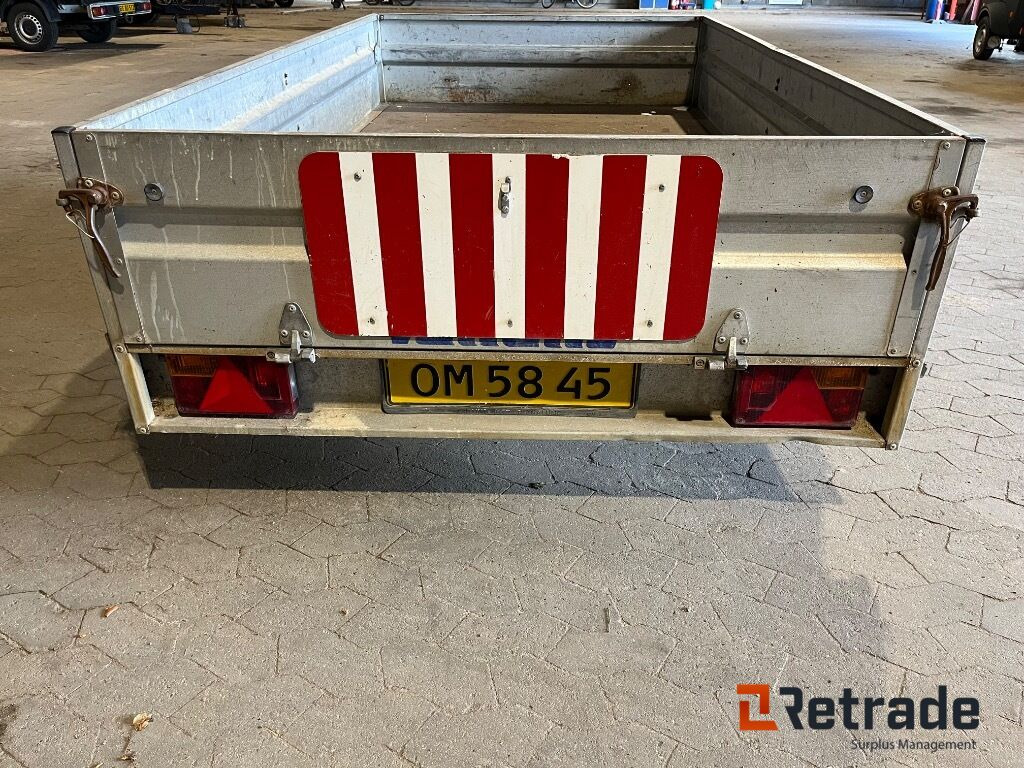 Variant Trailer til bil. - مقطورة عربة: صورة 5 Variant Trailer til bil. - مقطورة عربة: صورة 5