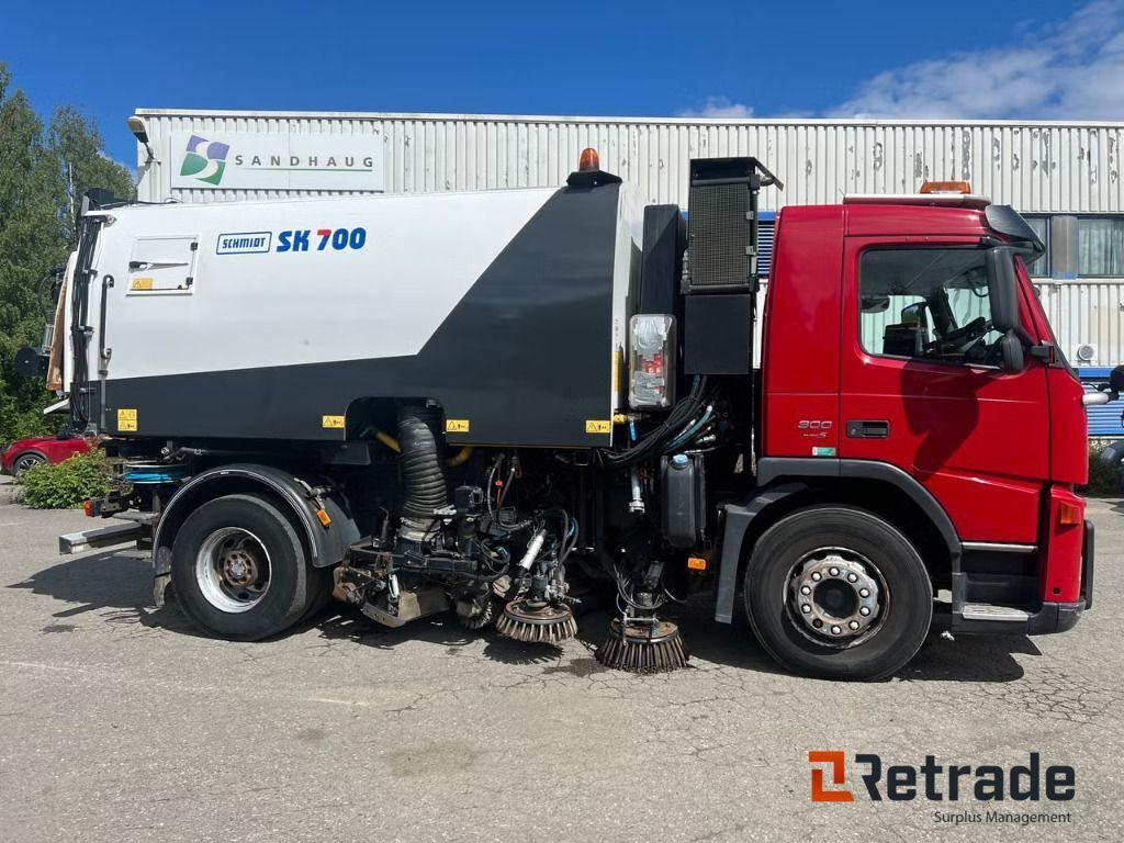 سياره كنس شوارع Volvo FE 300 Feiebil / Kombibil med Tipp og Brøyteoppsett: صورة 16