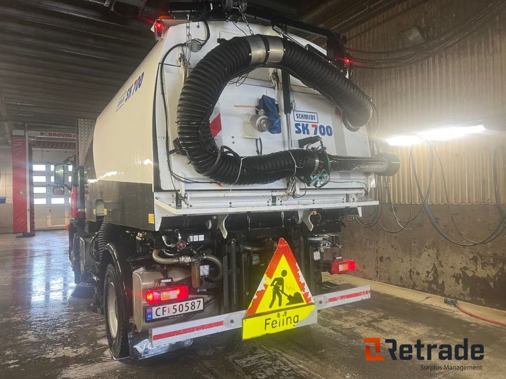 سياره كنس شوارع Volvo FE 300 Feiebil / Kombibil med Tipp og Brøyteoppsett: صورة 11