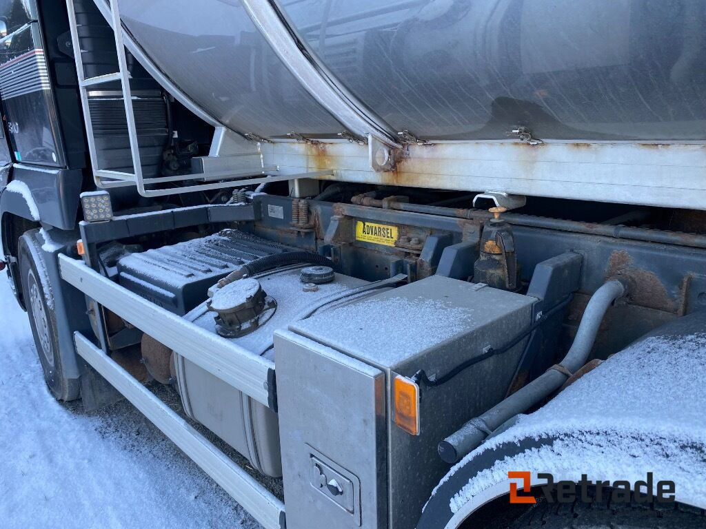 Volvo FH16,2012. Eu godkjent 6x2 asfaltbil - موزع الأسفلت: صورة 3 Volvo FH16,2012. Eu godkjent 6x2 asfaltbil - موزع الأسفلت: صورة 3