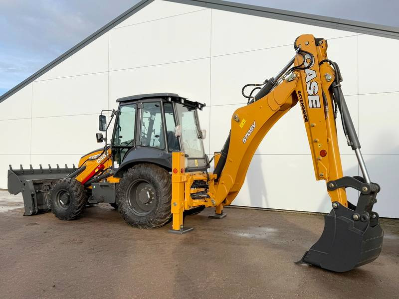 Case 570SV 4WD - 4/1 Bucket / Telescopic Boom / AC - لودر ذو محراث خلفي/ باكهو: صورة 2 Case 570SV 4WD - 4/1 Bucket / Telescopic Boom / AC - لودر ذو محراث خلفي/ باكهو: صورة 2