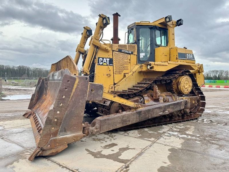 Cat D9R - Dutch Machine / Ripper - بلدوزر: صورة 2 Cat D9R - Dutch Machine / Ripper - بلدوزر: صورة 2
