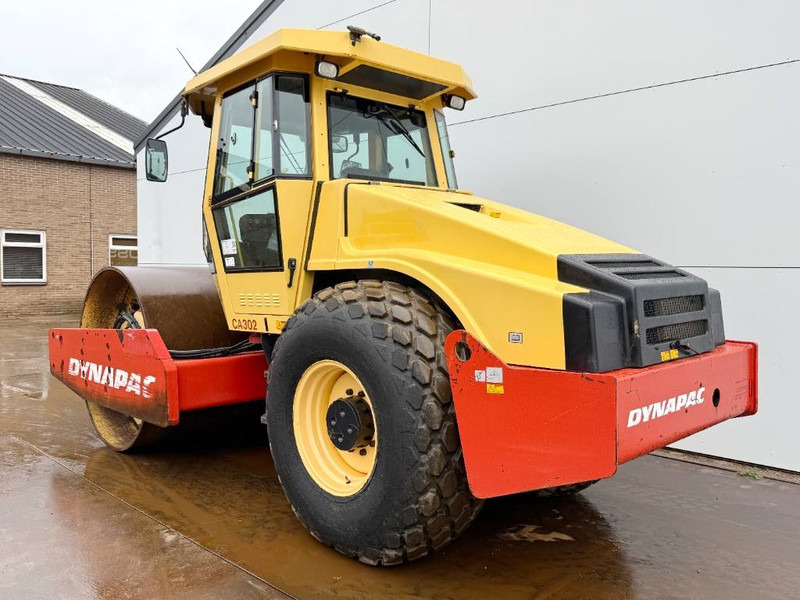 Dynapac CA302 - Good Working Condition / Deutz Engine - مدحلة: صورة 3 Dynapac CA302 - Good Working Condition / Deutz Engine - مدحلة: صورة 3