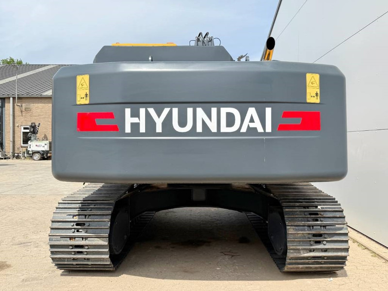 Hyundai R215L Smart Plus *2025 Model* - New / Unused - حفار زاحف: صورة 4 Hyundai R215L Smart Plus *2025 Model* - New / Unused - حفار زاحف: صورة 4