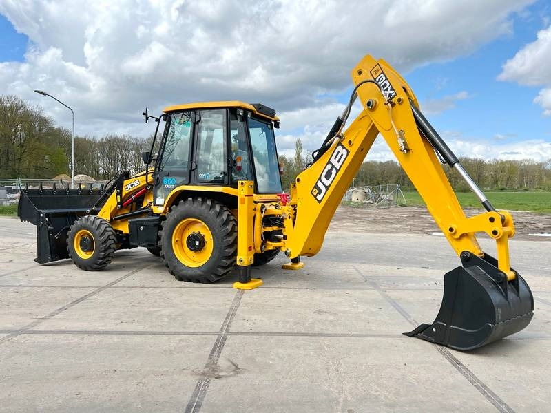 JCB 3DX / 3CX Plus 4WD - 4/1 Bucket / Hammer Lines - لودر ذو محراث خلفي/ باكهو: صورة 2 JCB 3DX / 3CX Plus 4WD - 4/1 Bucket / Hammer Lines - لودر ذو محراث خلفي/ باكهو: صورة 2