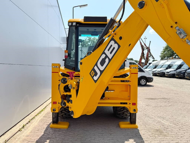 JCB 3DX / 3CX Plus 4WD - New / Unused/ Hammer Lines AC - لودر ذو محراث خلفي/ باكهو: صورة 3 JCB 3DX / 3CX Plus 4WD - New / Unused/ Hammer Lines AC - لودر ذو محراث خلفي/ باكهو: صورة 3