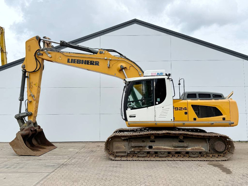 Liebherr R924LC - Dutch Machine / Automatic Greasing - حفار زاحف: صورة 1 Liebherr R924LC - Dutch Machine / Automatic Greasing - حفار زاحف: صورة 1