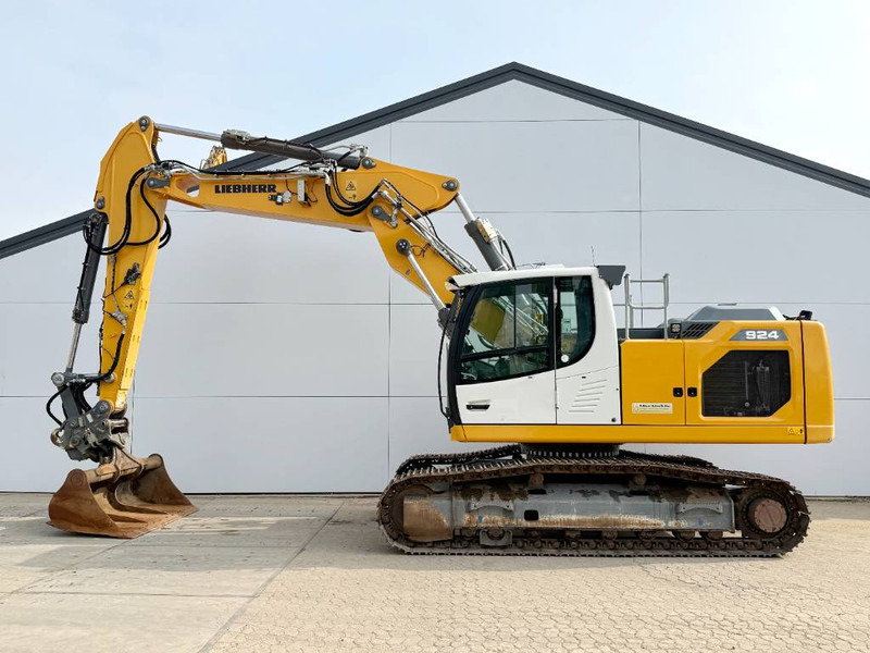 Liebherr R924LC - Likufix / German Machine / Triple Boom - حفار زاحف: صورة 1 Liebherr R924LC - Likufix / German Machine / Triple Boom - حفار زاحف: صورة 1