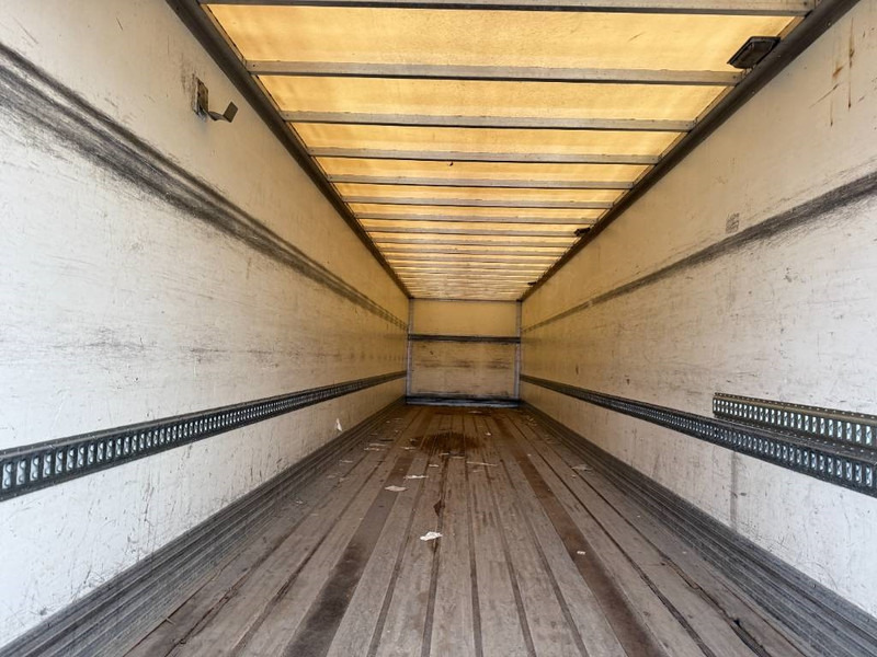 نصف مقطورة بصندوق مغلق Samro SR233DVP - Dutch Trailer / Forced Steering: صورة 19 نصف مقطورة بصندوق مغلق Samro SR233DVP - Dutch Trailer / Forced Steering: صورة 19