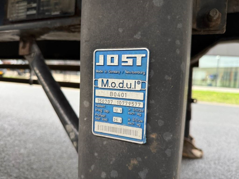 نصف مقطورة بصندوق مغلق Samro SR233DVP - Dutch Trailer / Forced Steering: صورة 13 نصف مقطورة بصندوق مغلق Samro SR233DVP - Dutch Trailer / Forced Steering: صورة 13