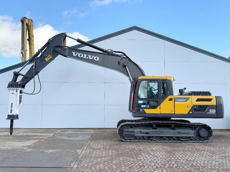 Volvo EC220D + Maxx 2000 Hammer New / Unused / 2025 Mode - حفار زاحف: صورة 1 Volvo EC220D + Maxx 2000 Hammer New / Unused / 2025 Mode - حفار زاحف: صورة 1