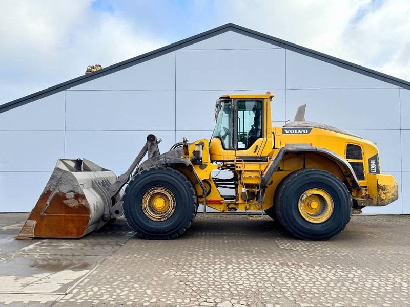 Volvo L220H - Dutch Machine / CDC Steering - اللودر بعجل: صورة 1 Volvo L220H - Dutch Machine / CDC Steering - اللودر بعجل: صورة 1