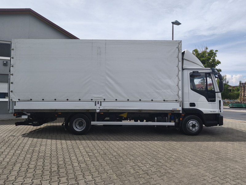 Iveco Eurocargo 75-210 Plane 3-Sitzer 4x2 Euro 6 LBW (20) - شاحنة ذات ستائر جانبية: صورة 4 Iveco Eurocargo 75-210 Plane 3-Sitzer 4x2 Euro 6 LBW (20) - شاحنة ذات ستائر جانبية: صورة 4